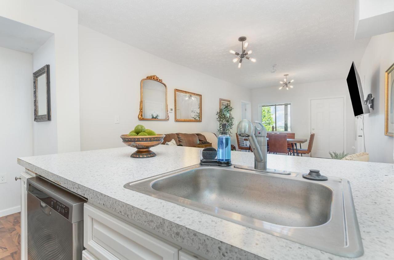Apartamento Amazing Downtown Views - 3 Minutes To Downtown! Cincinnati Exterior foto